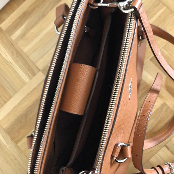 Stanton Carryall in Crossgrain Leather (Saddle) - Picture 7 of 8